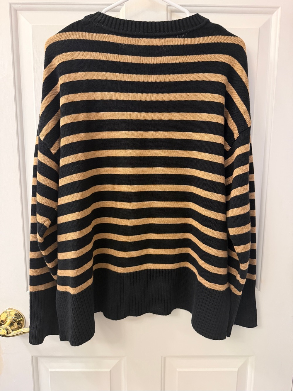 🩷 J.CREW Black and Tan Striped Knit Sweater Size L EUC - Picture 4 of 6